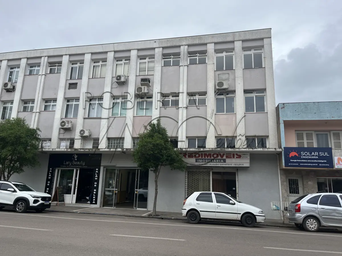 LOTE 001 - Imóvel Térreo no Edifício Centro Comercial em Camaquã/RS