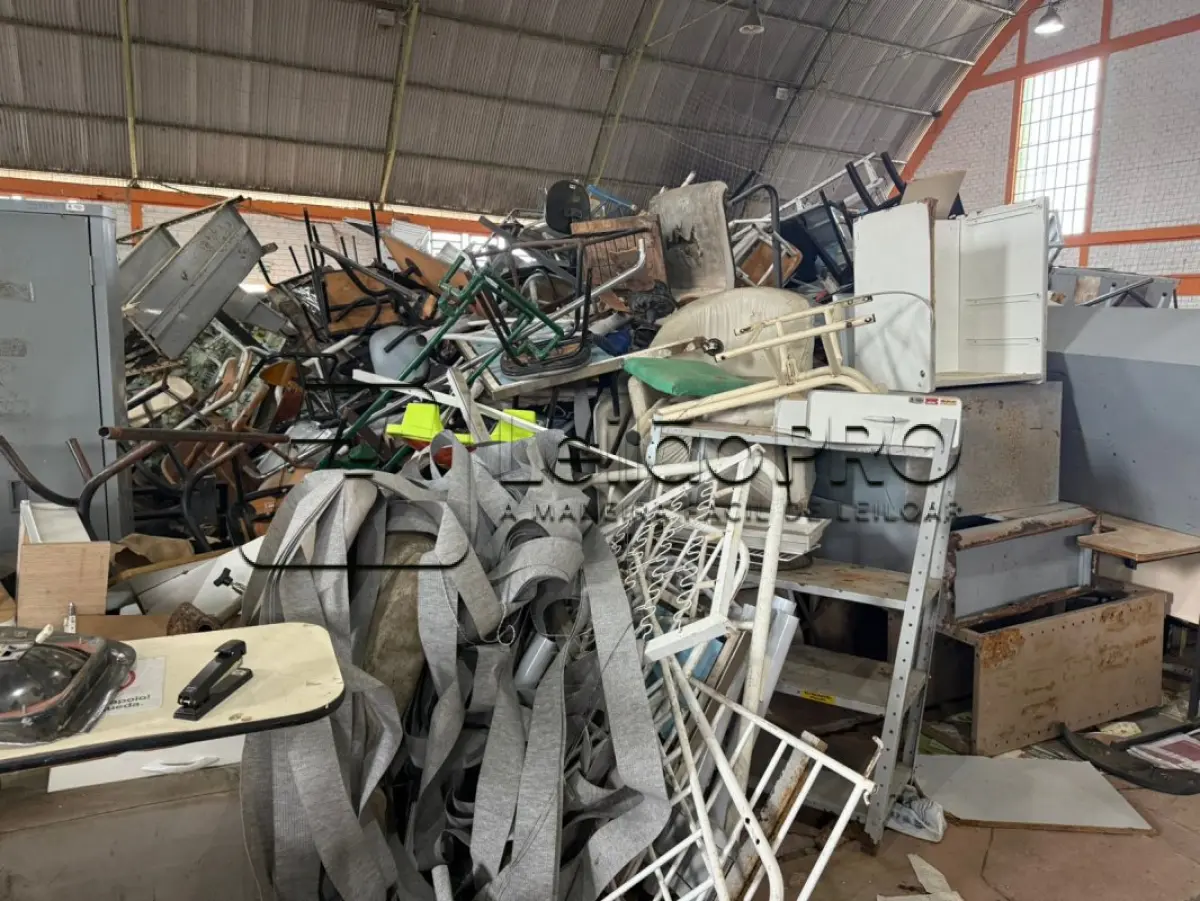 LOTE 001 - Lote de Sucata Inservíveis