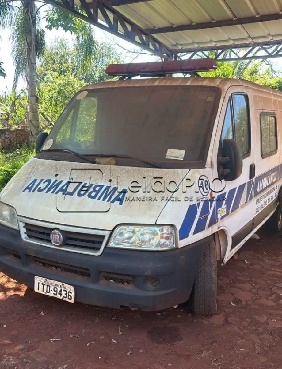 LOTE 002 - Automóvel FIAT/DUCATO MC AMB, ano 2013