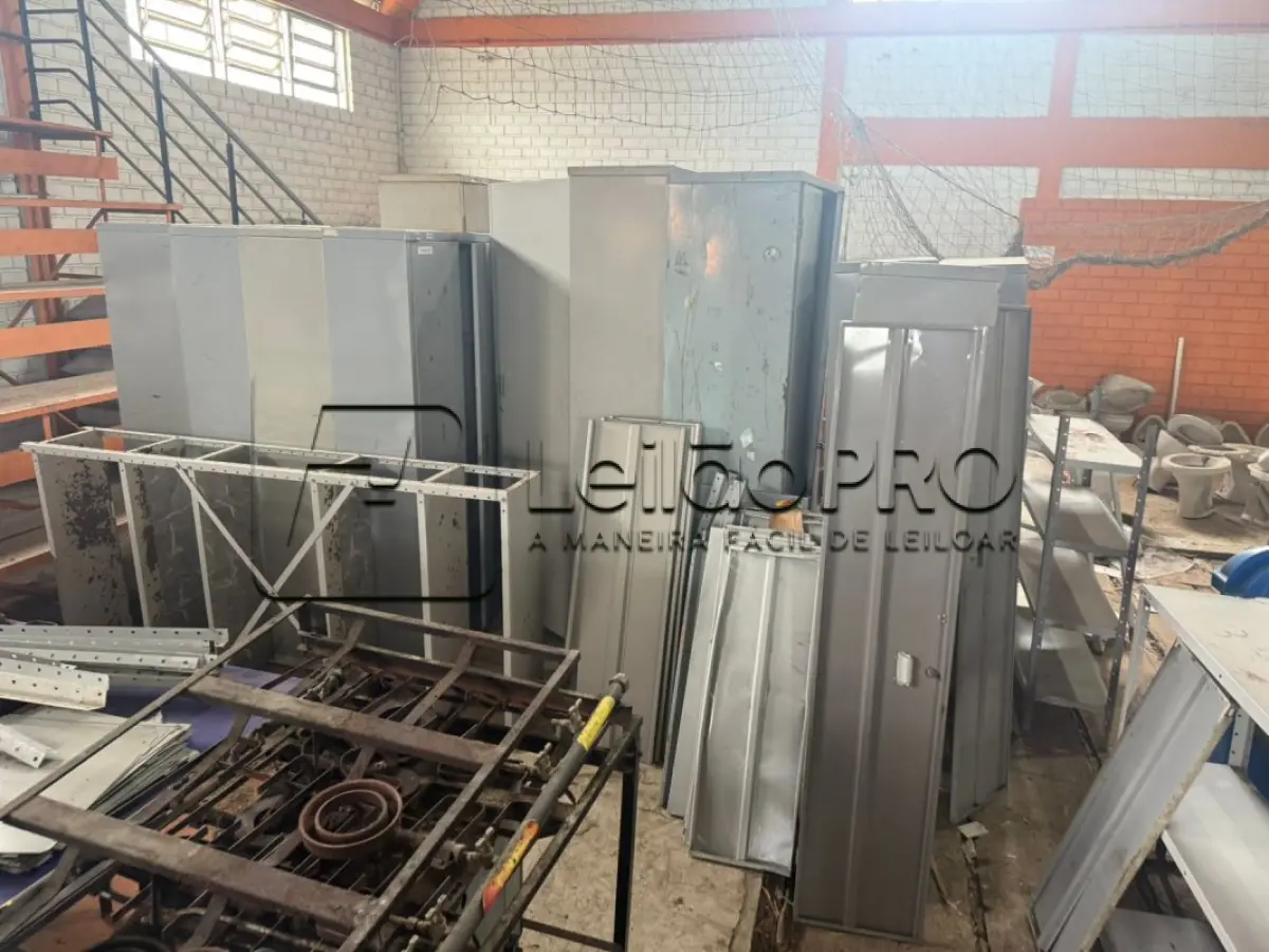 LOTE 001 - Lote de Sucata Inservíveis