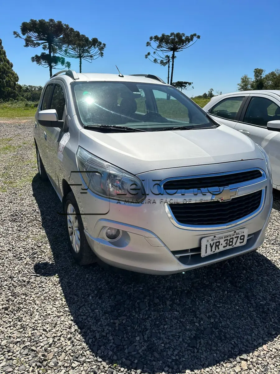 LOTE 003 - Automóvel Chevrolet Spin 1.8 L AT LTZ - 2018/2018 - 07 Passageiros