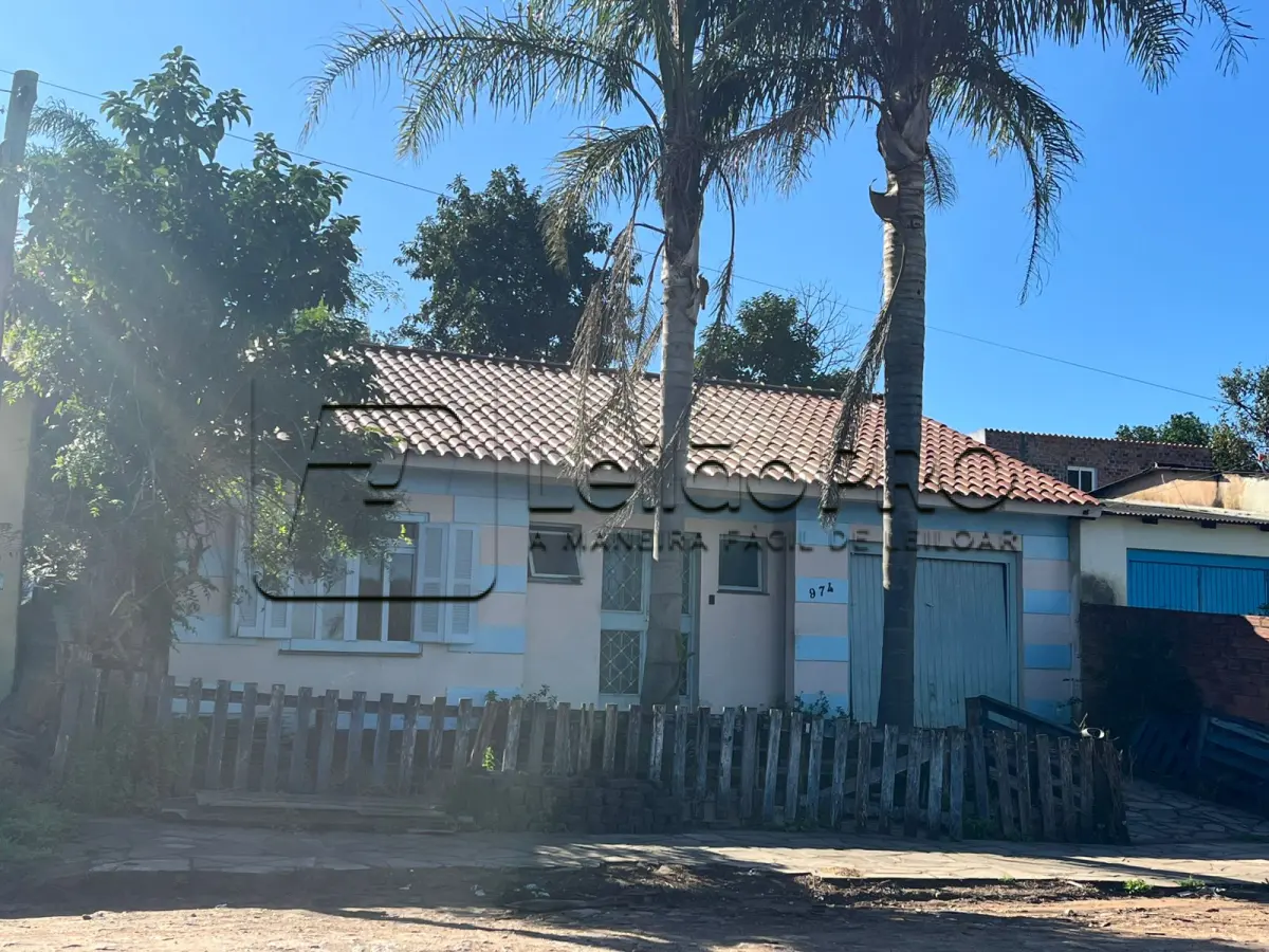 LOTE 001 - Direitos e Ações de um Imóvel Localizado na Rua Florisbelo de Oliveira Netto nº 974 no Bairro Sia Juliana na cidade de Camaquã/RS