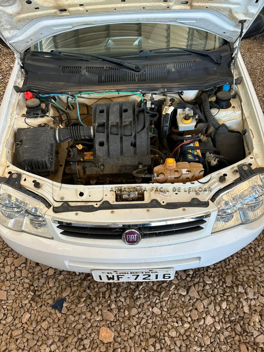 LOTE 001 - Automóvel Fiat  Palio Fire - 2014/2015