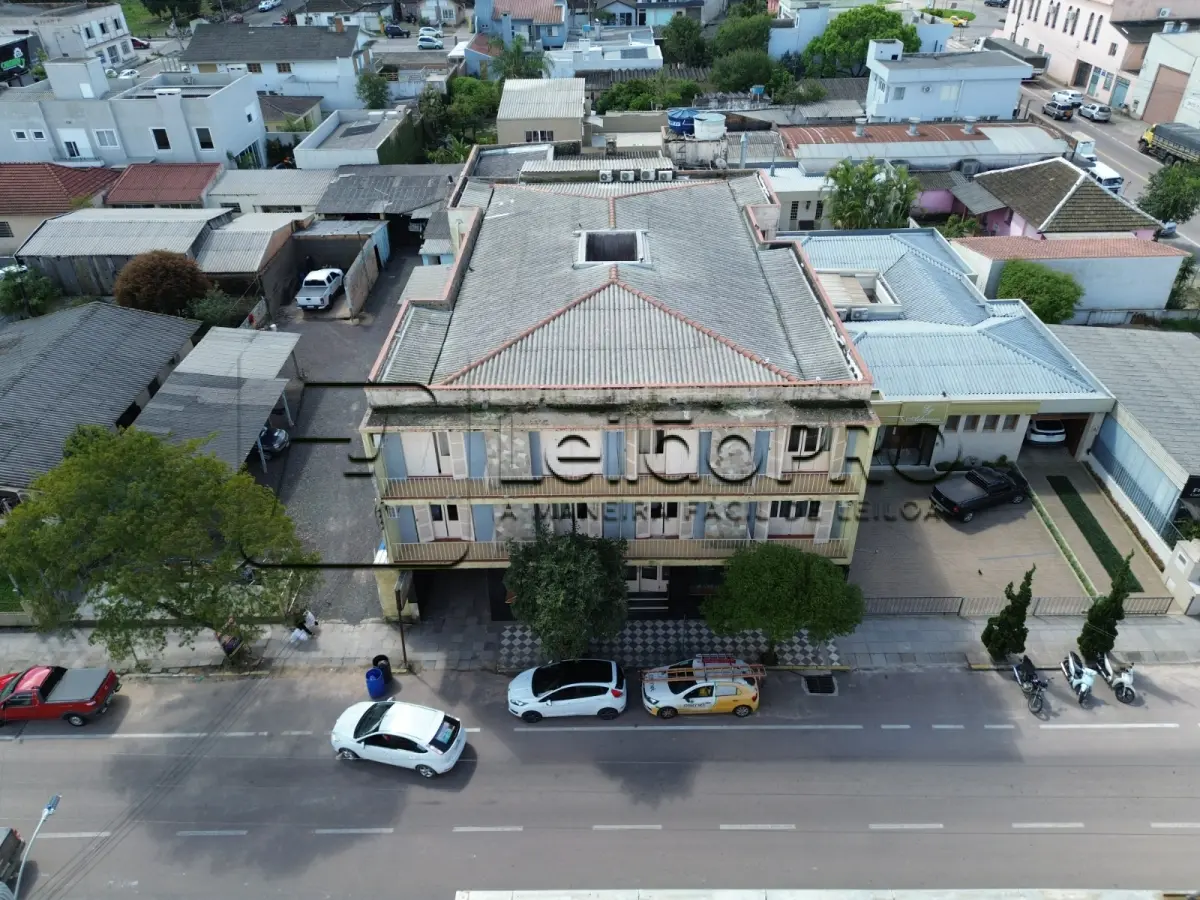 LOTE 001 - 13,474% do PRÉDIO DE ALVENARIA N° 1.229, situado na Av. Olavo Moraes, na cidade de Camaquã.