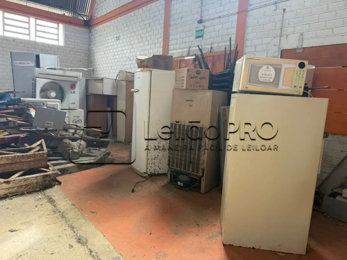 LOTE 001 - Lote de Sucata Inservíveis