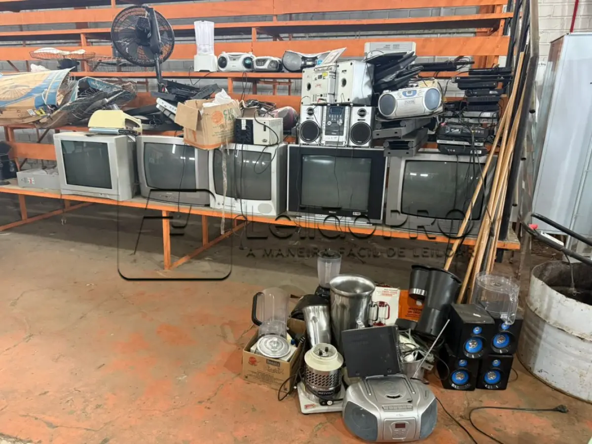 LOTE 001 - Lote de Sucata Inservíveis