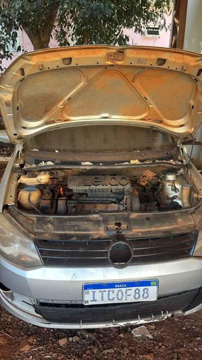 LOTE 001 - Automóvel VW/FOX 1.0 GII, ano 2012, Prata