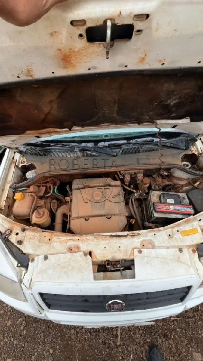 LOTE 007 - Fiat Doblo Essence - Ano/Modelo: 2014/2015, 07 Passageiros. Branca