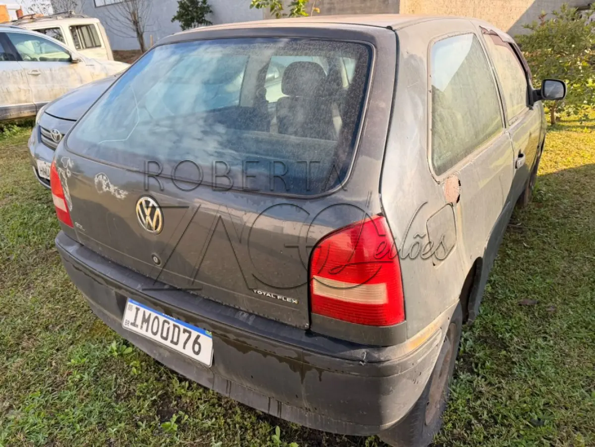 LOTE 022 - Um veículo Volkswagen Gol 1.0, placas IMO0D76, ano 2005.