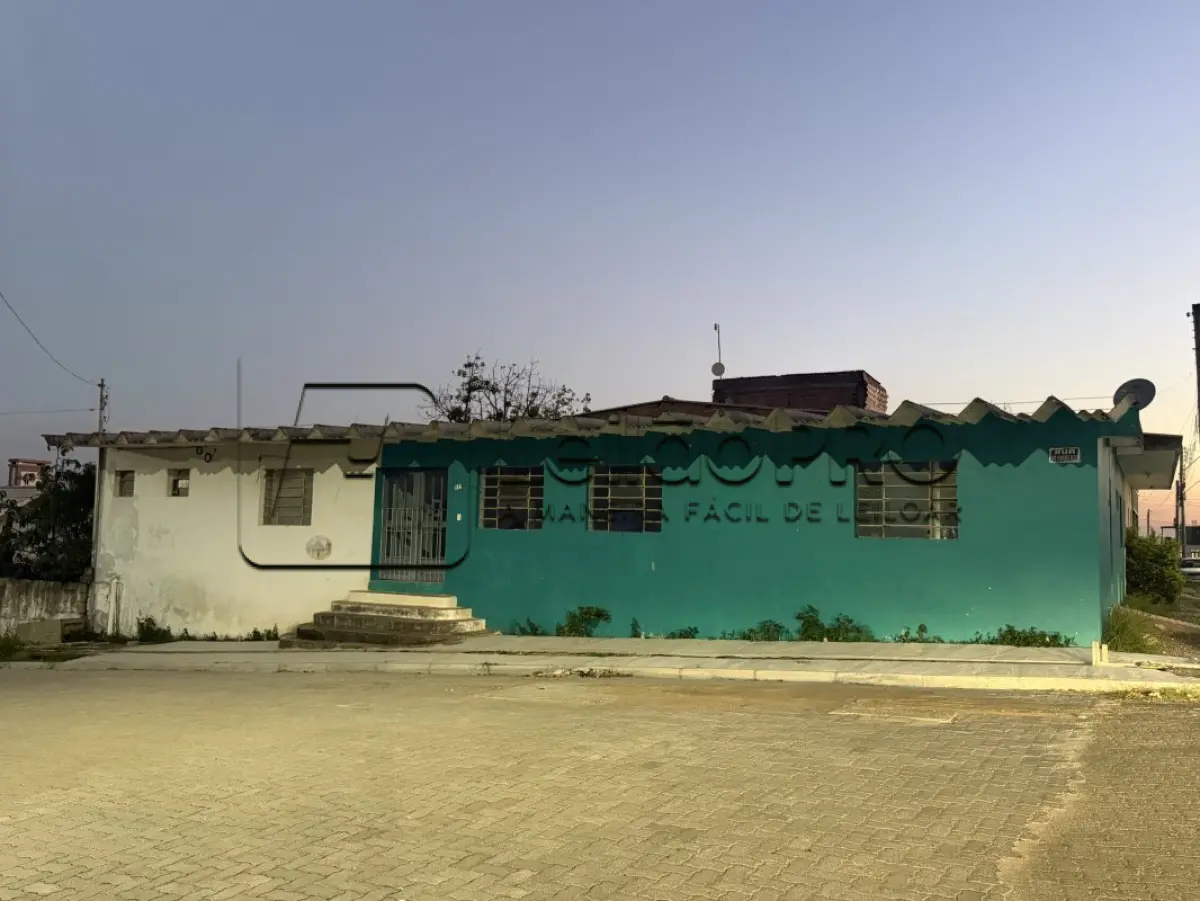 LOTE 001 - LOTE URBANO Nº 03, DA QUADRA 43, COM ÁREA DE 690,00M² (SEISCENTOS E NOVENTA METROS QUADRADOS), COM FRENTE PARA A RUA SÃO LOURENÇO DO SUL ESQUINA COM A RUA POLÔNIA, NA CIDADE DE CRISTAL-RS