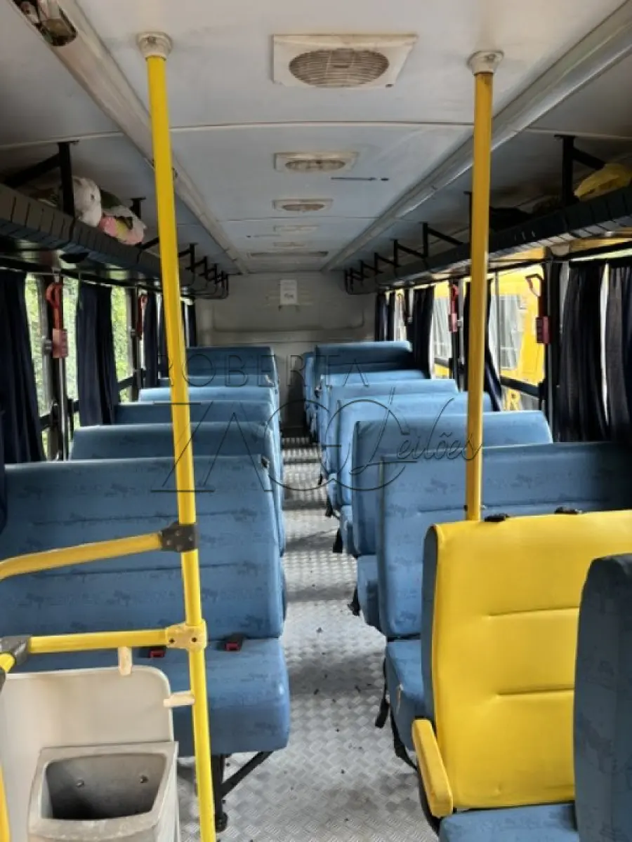 LOTE 013 - ÔNIBUS ESCOLAR VW 15.190 –  Ano/Fab: 2012/2013
