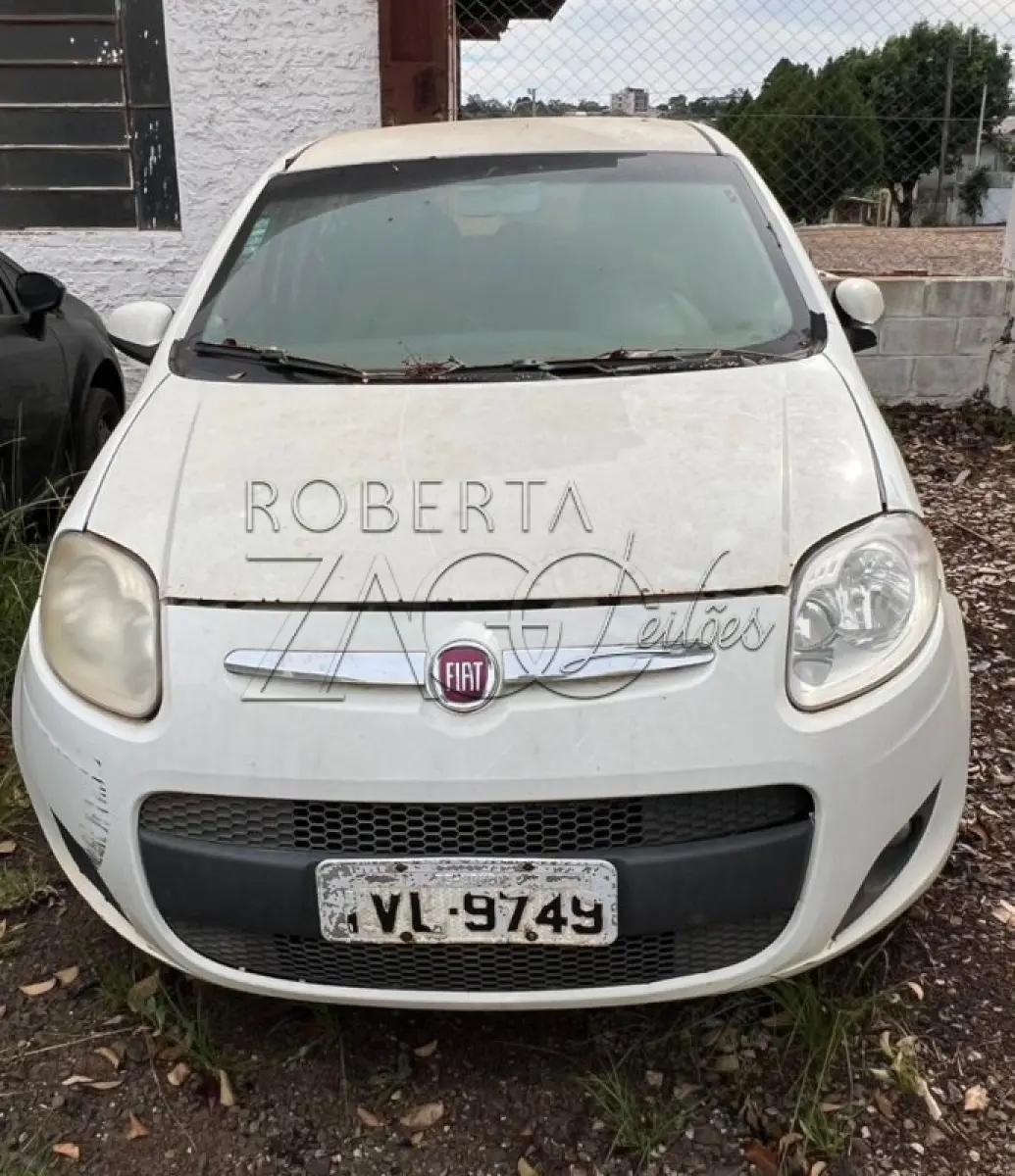 LOTE 001 - Fiat Palio Essence 1.6 - Ano/Modelo: 2014/2014, Prata