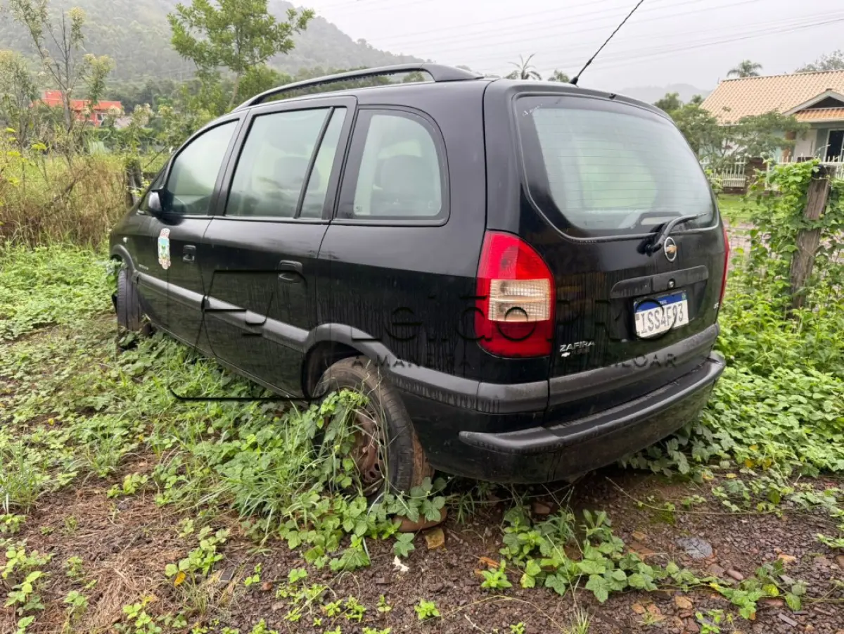 LOTE 001 - VEÍCULO GM/CHEVROLET ZAFIRA EXPRESSION 2.0