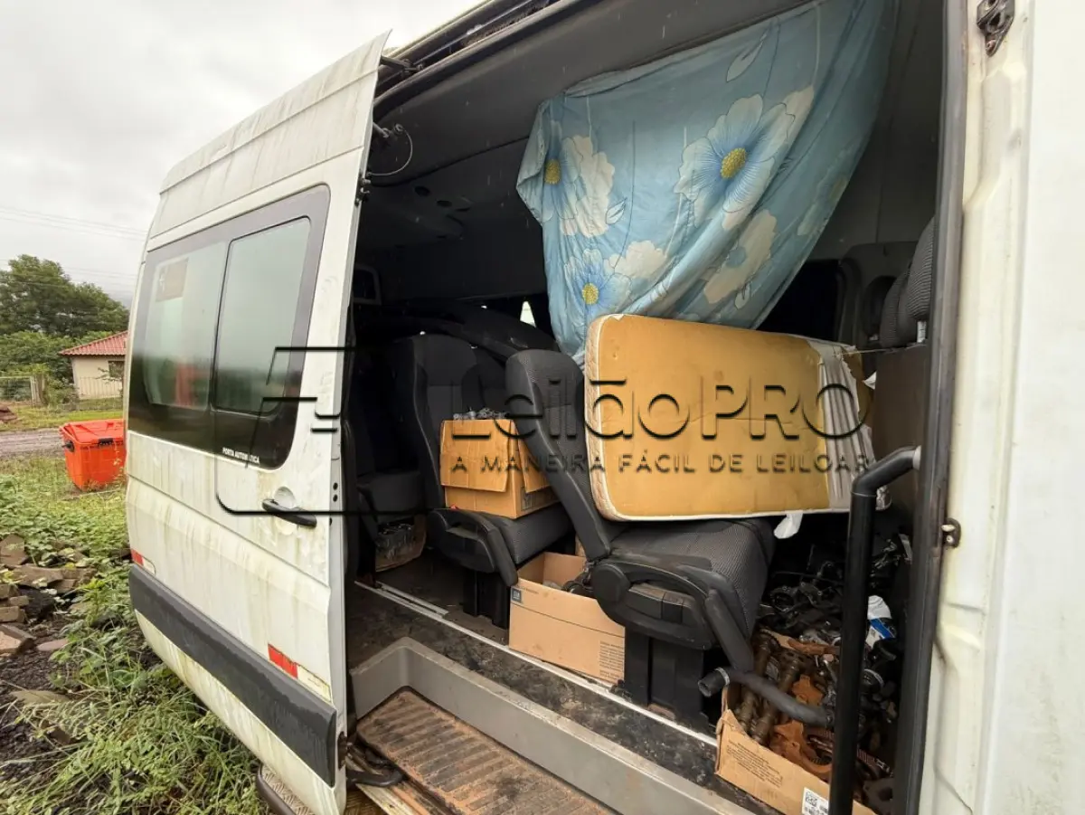 LOTE 007 - SPRINTER I/M.BENZ 415 CDI SPRINTERM, 2 EIXOS, 16 PESSOAS ANO 2014/2014.