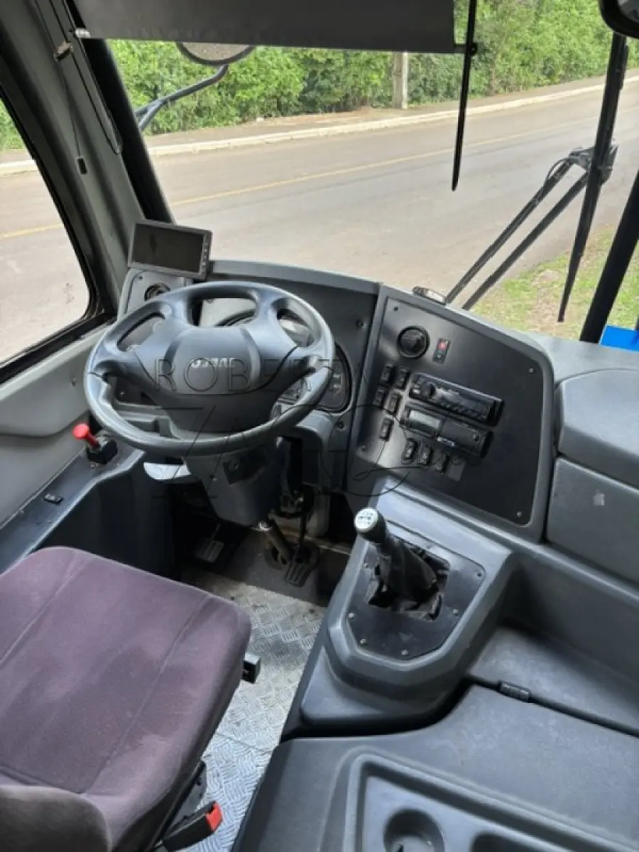 LOTE 013 - ÔNIBUS ESCOLAR VW 15.190 –  Ano/Fab: 2012/2013