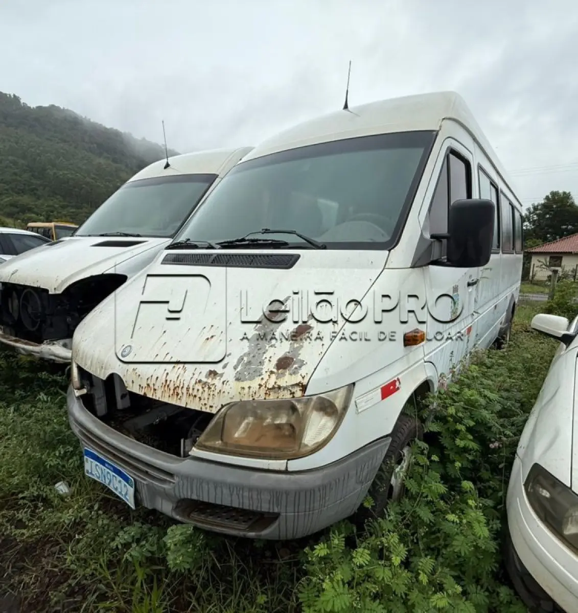 LOTE 008 - SPRINTER I/M.BENZ 413 CDI SPRINTERM, 2 EIXOS,  16 PESSOAS ANO 2011/2012.