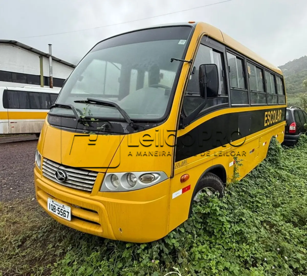 LOTE 009 - ONIBUS MARCOPOLO VOLARE V6 ESCOLAR, 23 PESSOAS, ANO 2009/2010.