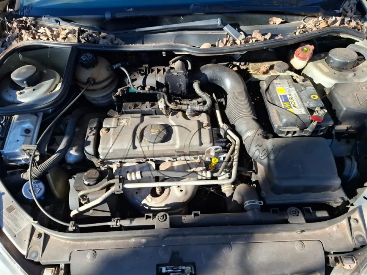 LOTE 026 - veículo Peugeot 206 14 SENSAT FX, placas MFH8441, ano 2006.