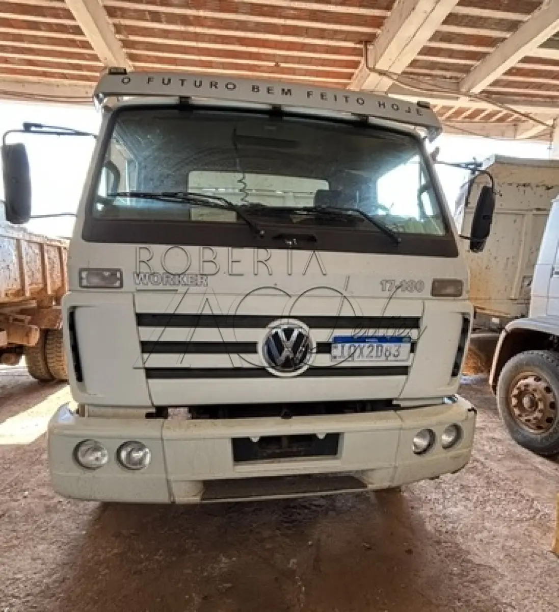 LOTE 014 - CAMINHÃO BASCULANTE VW 17.180 EURO3   – Ano/Fab: 2010/2010