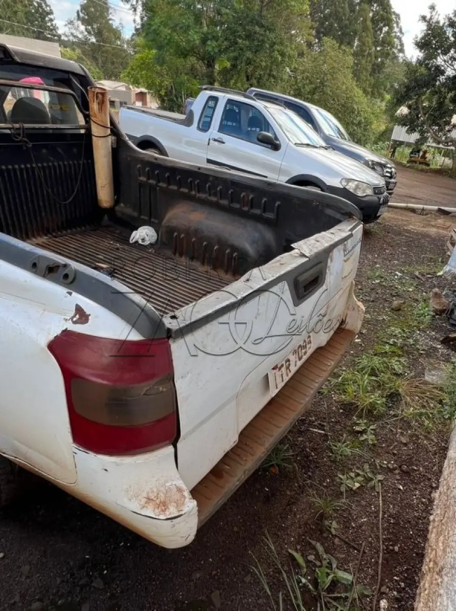 LOTE 008 - Chevrolet Montana Ls - Ano/Modelo: 2012/2013, Branca