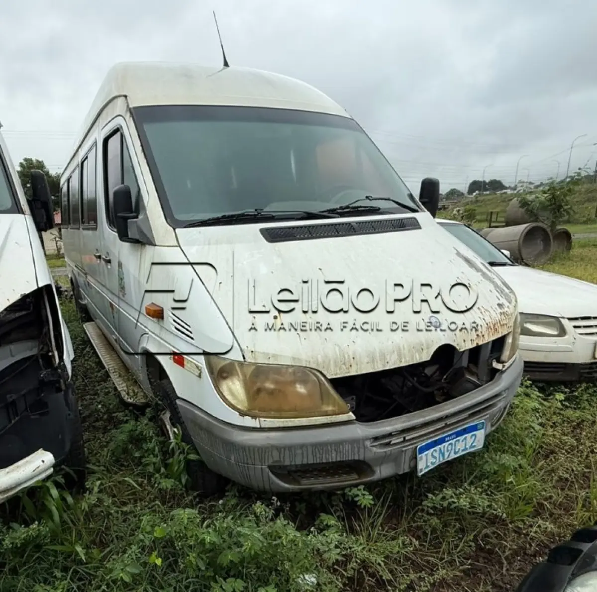 LOTE 008 - SPRINTER I/M.BENZ 413 CDI SPRINTERM, 2 EIXOS,  16 PESSOAS ANO 2011/2012.