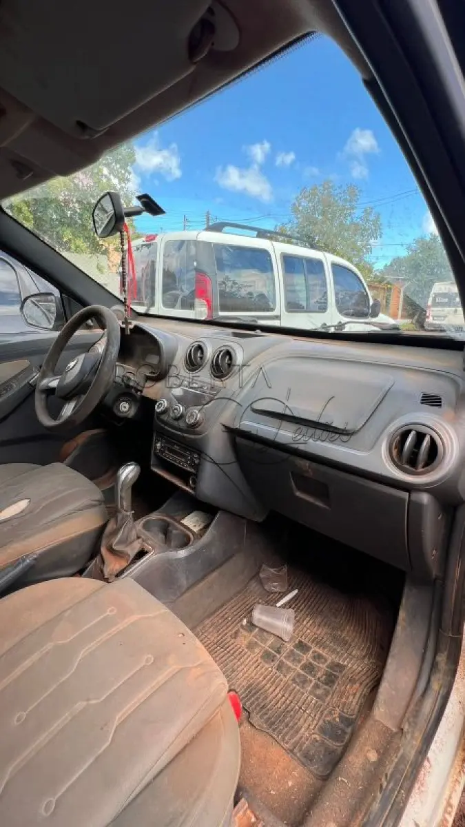 LOTE 008 - Chevrolet Montana Ls - Ano/Modelo: 2012/2013, Branca