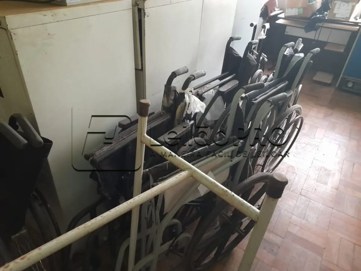 LOTE 005 - Sucata diversas