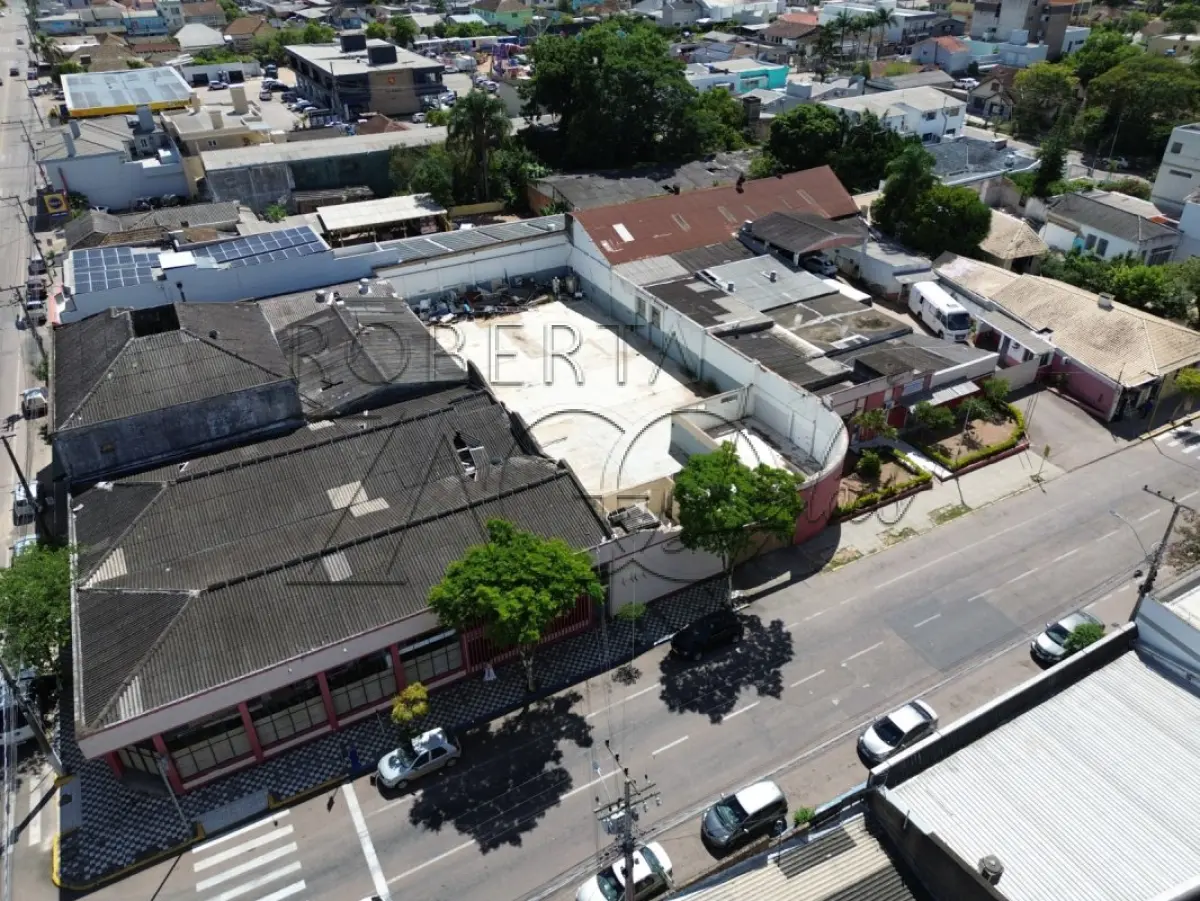 LOTE 001 - Imóvel localizado na esquina da Rua Manoel da Silva Pacheco e Av. Olavo Moraes, com área de 4.097,88m2, no Centro da cidade de Camaquã/RS