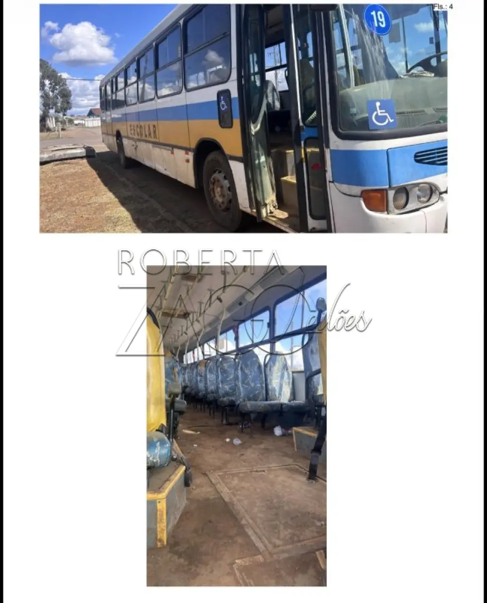 LOTE 015 - Um veículo ônibus M. Benz / M. Polo Viale U, placas IMF0642, ano 2004/2004, capacidade para 42 pessoas.