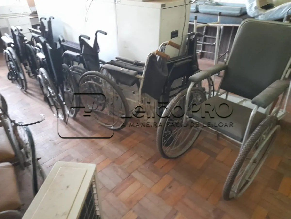 LOTE 005 - Sucata diversas