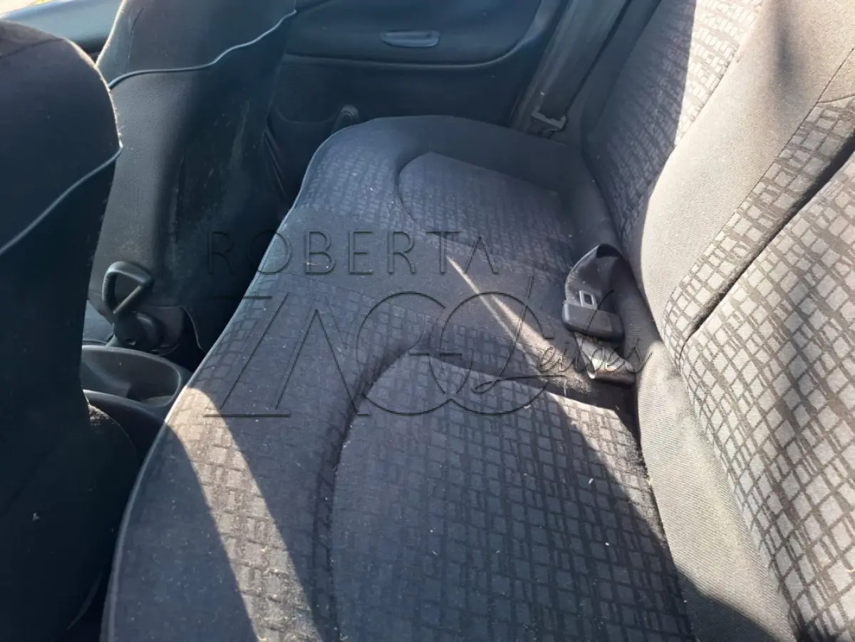LOTE 026 - veículo Peugeot 206 14 SENSAT FX, placas MFH8441, ano 2006.
