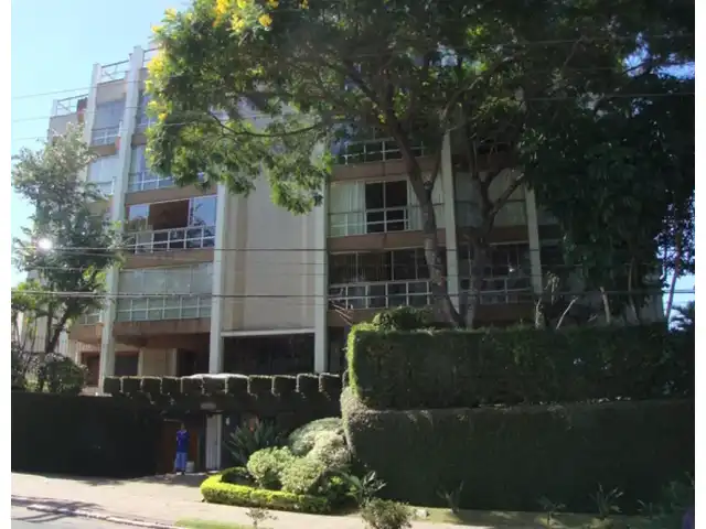 VENDA DIRETA DE UM APARTAMENTO EM EXCELENTE LOCALIZAÇÃO EM PORTO ALEGRE NA AV. NILO PEÇANHA Nº 2755 COM 204M² E 3 BOX DE GARAGEM