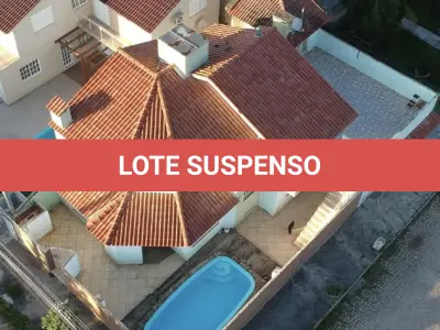 LOTE 001 - Excelente Imóvel: Casa com 04 dormitórios e piscina, Rua Três de Outubro nº 540 no Bairro Olaria em Camaquã/RS