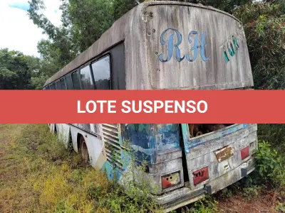 LOTE 013 - Ônibus Sucata.