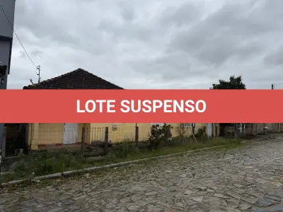 LOTE 001 - Imóvel na Rua São Jerônimo 283, Bairro Carvalho Bastos em Camaquã/RS