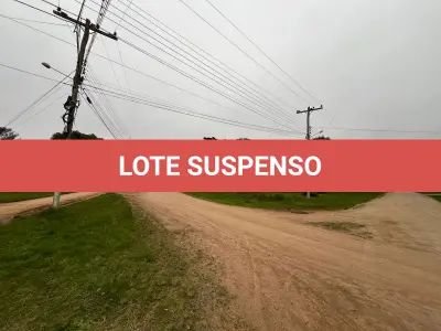 LOTE 001 - Imóvel na Av. Quinze de Novembro no Bairro Pinvest com 675,00 m2 em Tapes/RS