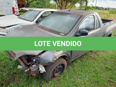 LOTE 024 - Veículo utilitário, marca GM, modelo Montana, ano/modelo 2003/2004, placas ILL 0908