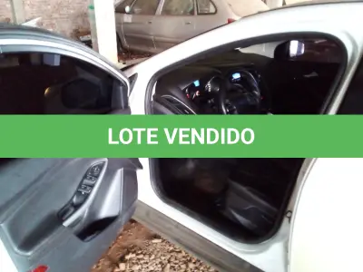 LOTE 001 - FORD FOCUS SE AT 2.0 SEDAN