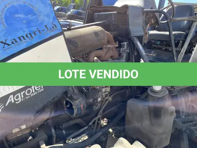 LOTE 029 - Trator New Holand