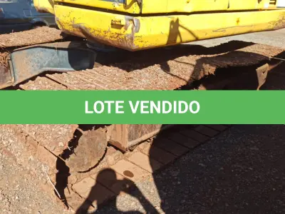 LOTE 010 - Escavadeira Hidráulica Komatsu - Modelo PC130-8 - Ano/Modelo:  2013/2013 - Combustível: Diesel