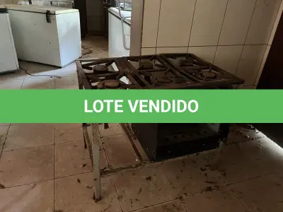 LOTE 037 - Sucata de Freezers e Fogões Industriais