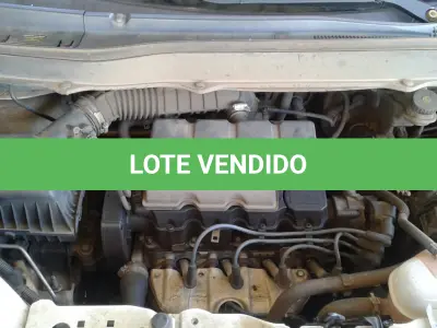 LOTE 3 - GM - Chevrolet  Spin 1.8 MT LTZ 2015