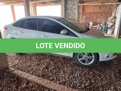 LOTE 001 - FORD FOCUS SE AT 2.0 SEDAN