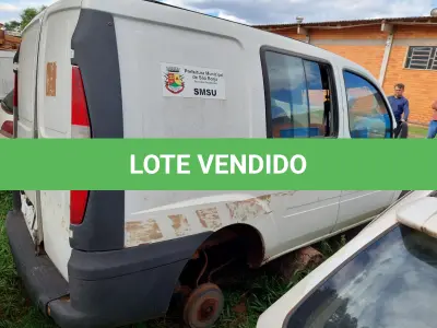 LOTE 023 - Veículo Ambulância, marca Fiat, modelo Doblo 1.8 TH, ano/modelo 2006