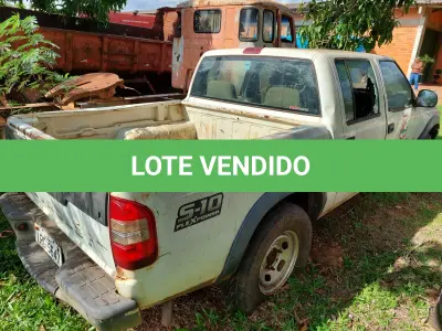 LOTE 015 - Veículo camionete, marca GM, modelo S-10 Advanced D-carroceria aberta/cabine dupla, ano 2010,