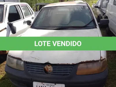 LOTE 022 - Veículo hatch, marca Volkswagen, modelo Gol Trend, ano/modelo 2002/03,