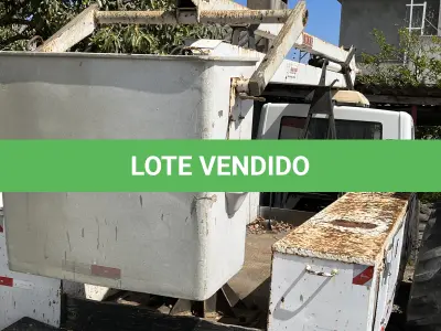 LOTE 010 - Caminhão AGRALE  8500 TCA