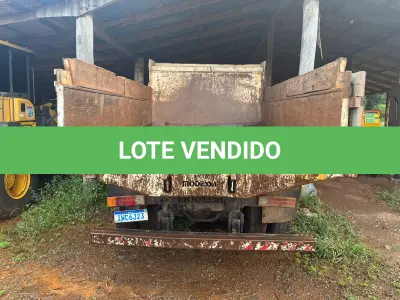 LOTE 002 - Caminhão FORD CARGO 1519 B, 2014/2014, carroceria basculante, branco