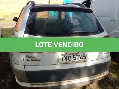 LOTE 027 - Veículo hatch, marca Fiat, modelo Palio Weekend Treking 1.6, ano 2104