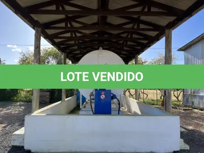 LOTE 001 - 1Tanque de Gasolina de 15 mil litros, 1 Motor de Partida Aeronáutico de 12 volts e 1 Governador de Hélice